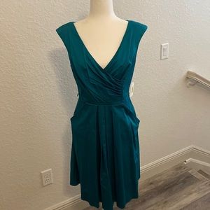 Jessica Simpson teal sleeveless dress with pockets